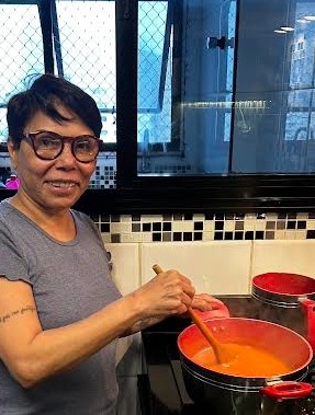 Sonia Cozinhando